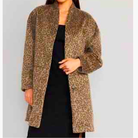 Old Navy Jackets & Blazers - Cardigan Coat Wild Leopard Spots Faux Fur 2
Button Front Small NWT Old Navy